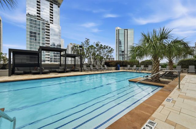 360 Nueces ST 2706, Austin, TX 78701