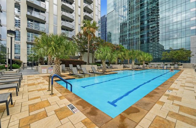 360 Nueces ST 2706, Austin, TX 78701