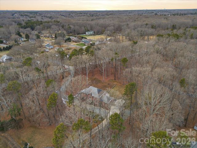 6700 Tree Hill Road, Matthews, NC 28104