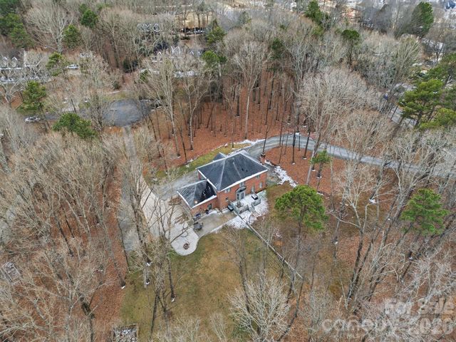 6700 Tree Hill Road, Matthews, NC 28104