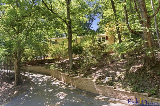 223 Old Post Road, Port Jefferson, NY 11777