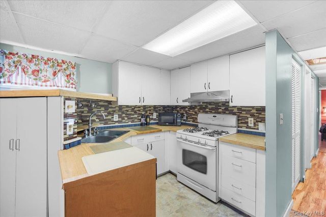 7 Hujay Terrace, Wappingers Falls, NY 12590