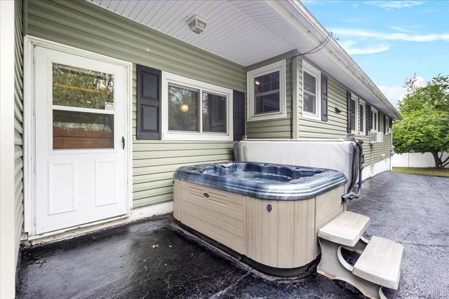 7 Hujay Terrace, Wappingers Falls, NY 12590