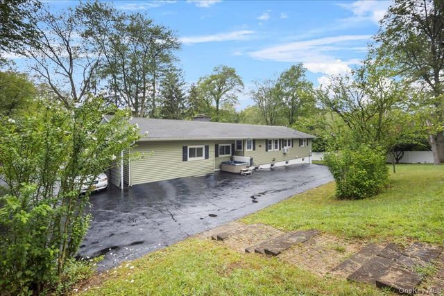 7 Hujay Terrace, Wappingers Falls, NY 12590