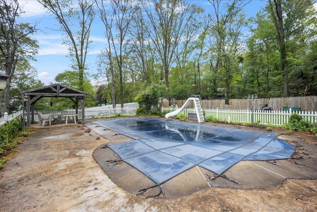 7 Hujay Terrace, Wappingers Falls, NY 12590