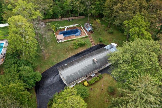 7 Hujay Terrace, Wappingers Falls, NY 12590