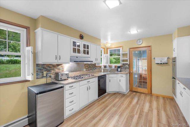 7 Hujay Terrace, Wappingers Falls, NY 12590