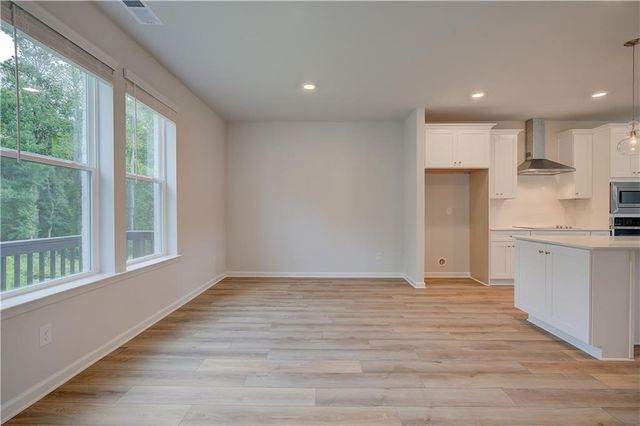 3006 Daybreak Lane, Newnan, GA 30265