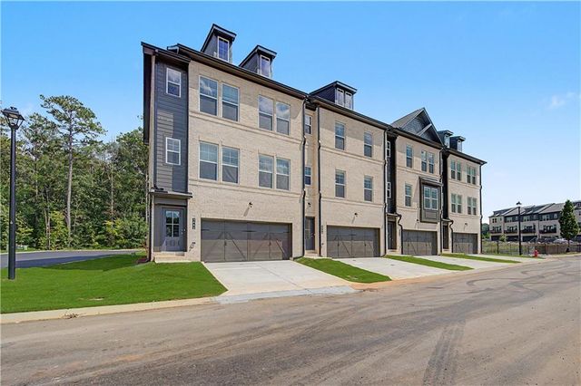 3006 Daybreak Lane, Newnan, GA 30265