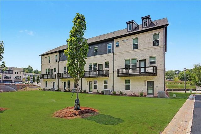 3006 Daybreak Lane, Newnan, GA 30265