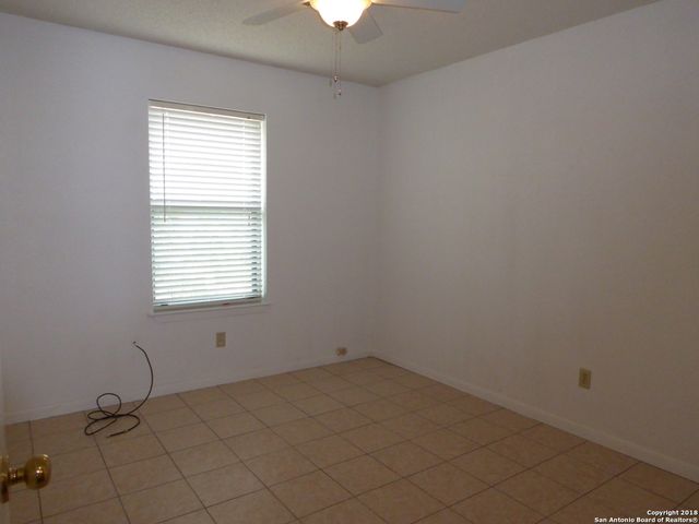 11002 Gaylord Dr, San Antonio, TX 78224