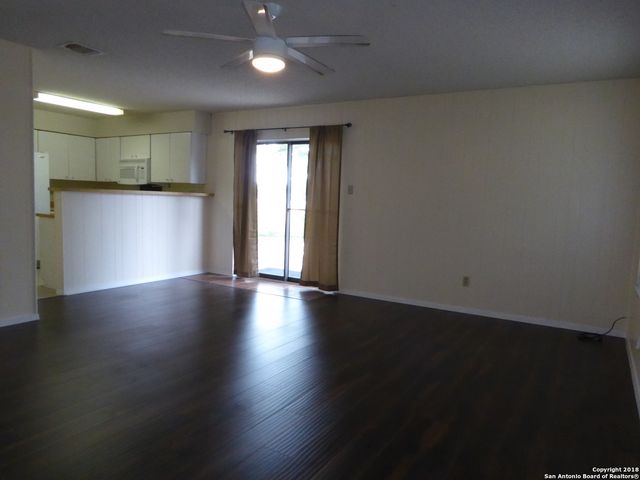 11002 Gaylord Dr, San Antonio, TX 78224