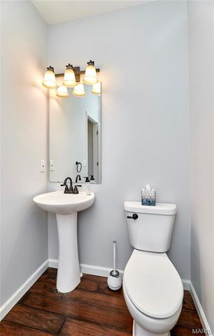 681 Creekwood Boulevard, Troy, MO 63379