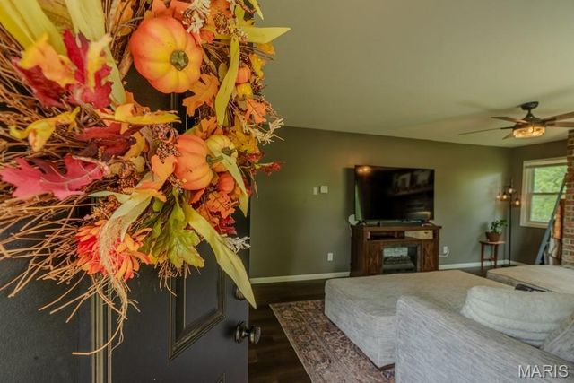 19511 Elder Road, Lebanon, MO 65536