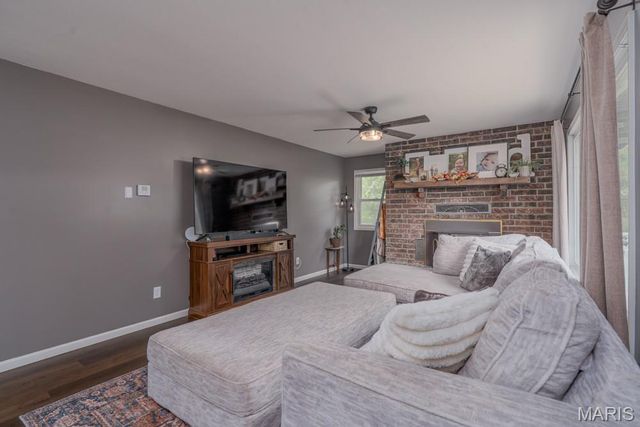 19511 Elder Road, Lebanon, MO 65536