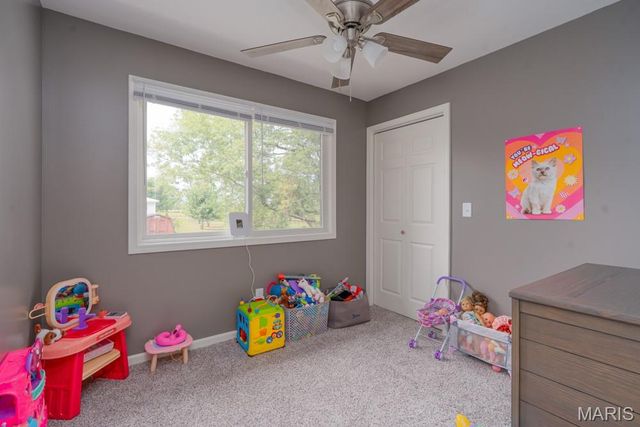 19511 Elder Road, Lebanon, MO 65536