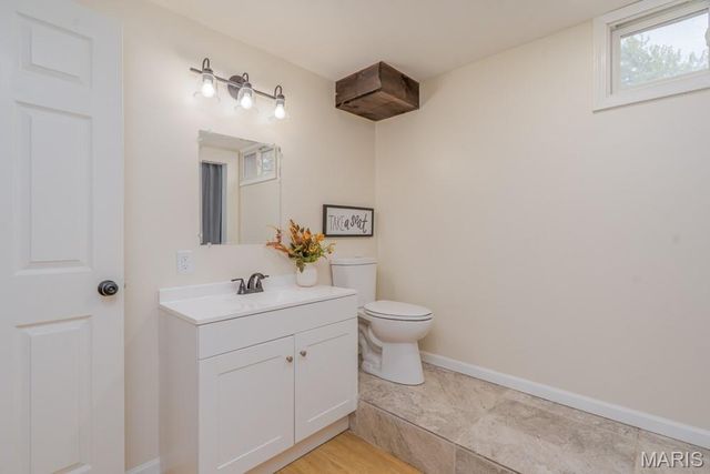 19511 Elder Road, Lebanon, MO 65536