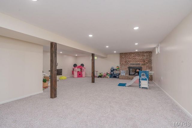 19511 Elder Road, Lebanon, MO 65536