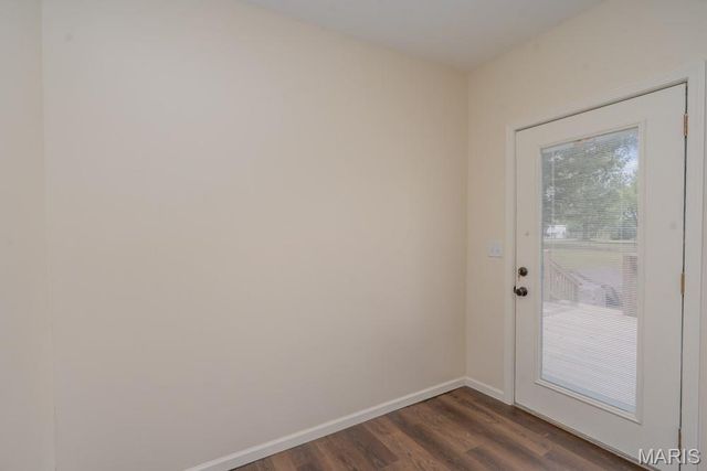 19511 Elder Road, Lebanon, MO 65536