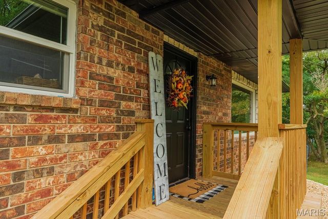 19511 Elder Road, Lebanon, MO 65536