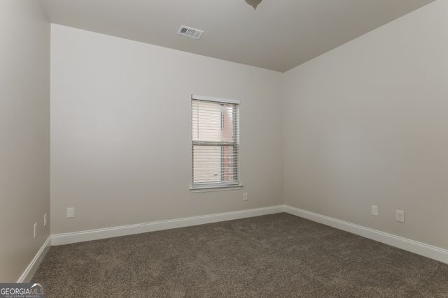 12021 Kelowna Road, Hampton, GA 30228