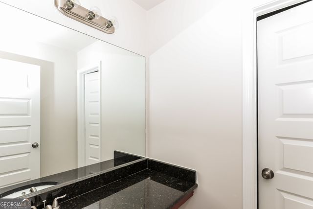 12021 Kelowna Road, Hampton, GA 30228