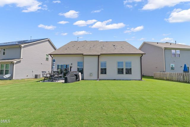 1565 Sage Tree Drive, Zebulon, NC 27597