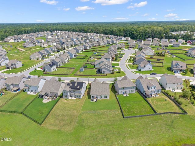 1565 Sage Tree Drive, Zebulon, NC 27597