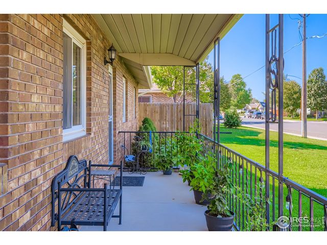 121 Chestnut St, Windsor, CO 80550