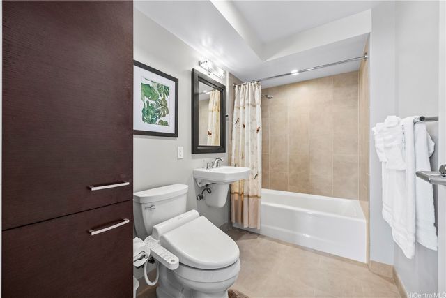 1837 Kalakaua Avenue 3102, Honolulu, HI 96815