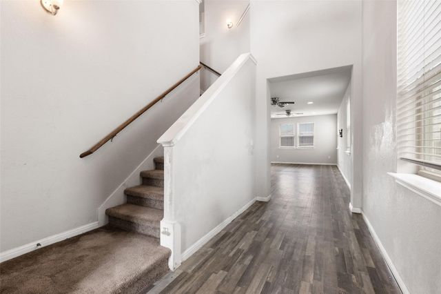 124 Guemal RD, Buda, TX 78610