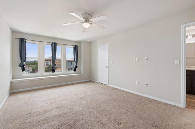 124 Guemal RD, Buda, TX 78610