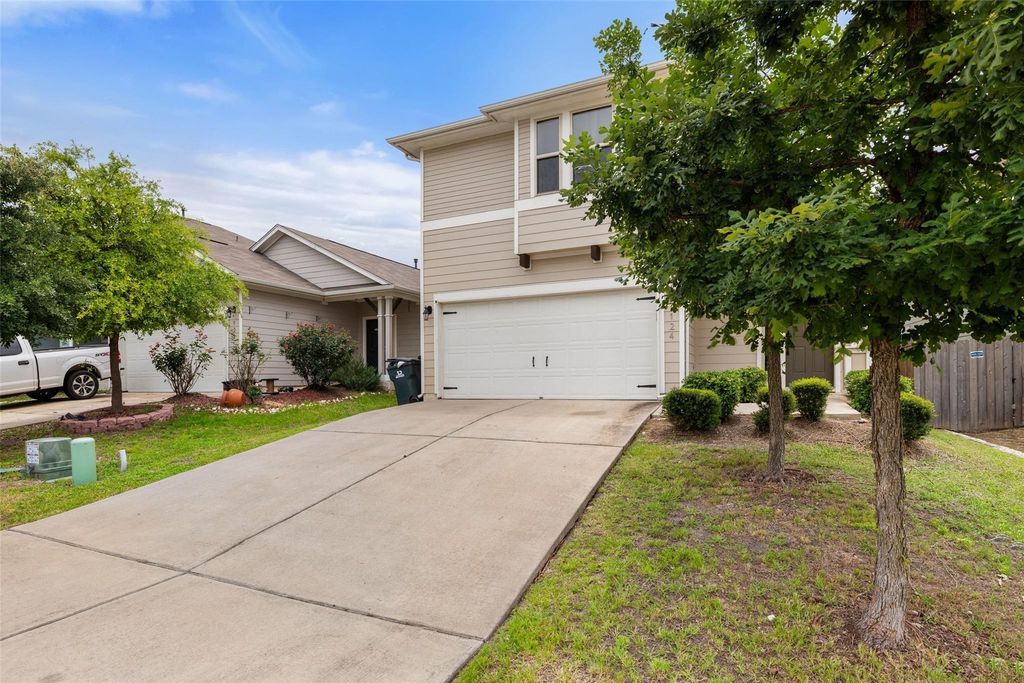 124 Guemal RD, Buda, TX 78610