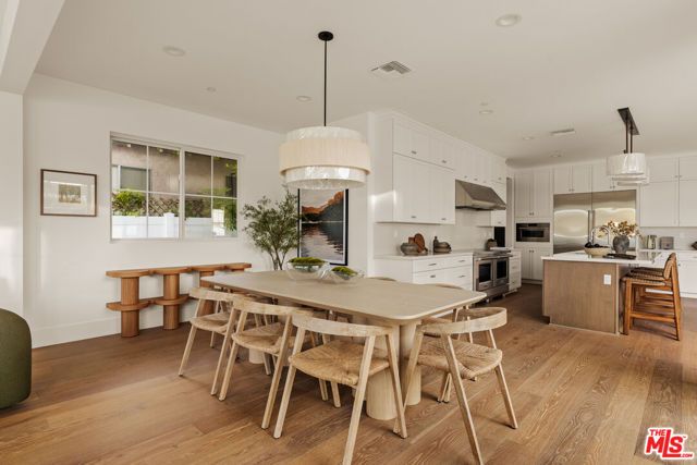 8024 Stewart Avenue, Los Angeles, CA 90045