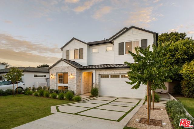 8024 Stewart Avenue, Los Angeles, CA 90045