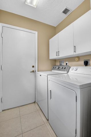 7173 Whitfield Ave Avenue, Boynton Beach, FL 33437