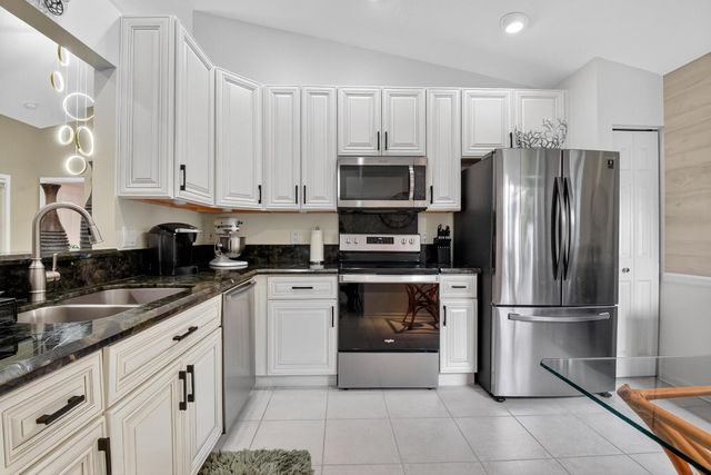 7173 Whitfield Ave Avenue, Boynton Beach, FL 33437