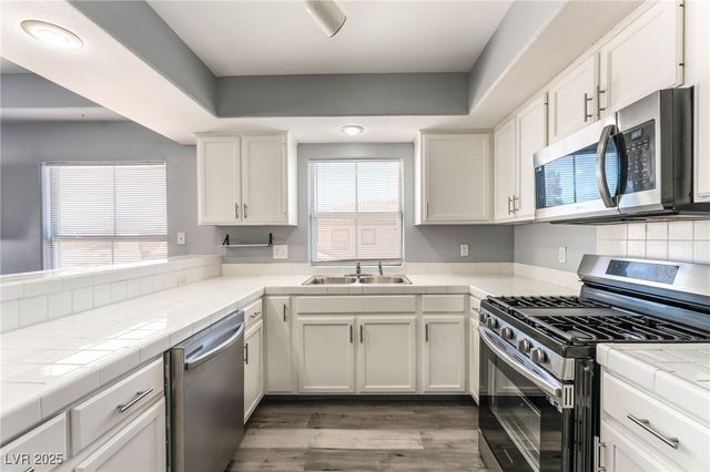 3609 Pintadas Street 202, Las Vegas, NV 89108