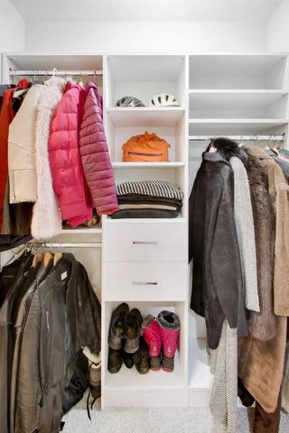 1440 N Lake Shore Drive 5E, Chicago, IL 60610