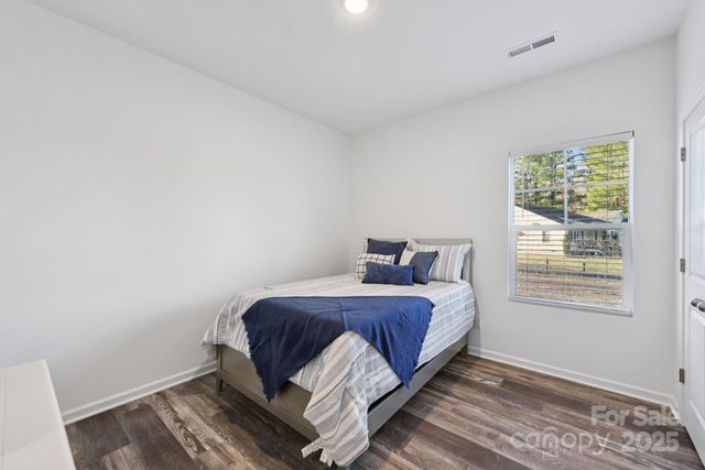 3567 Farmfield Drive, Claremont, NC 28610