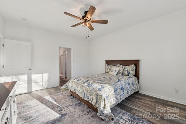 3567 Farmfield Drive, Claremont, NC 28610