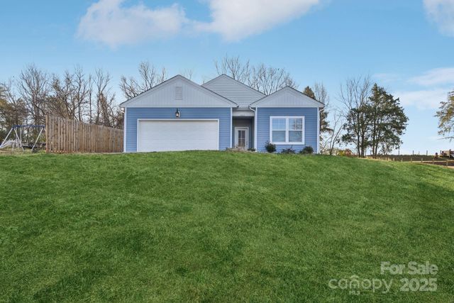 3567 Farmfield Drive, Claremont, NC 28610