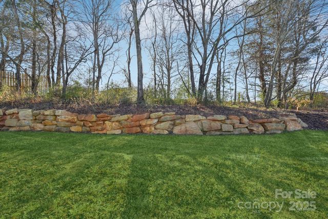 3567 Farmfield Drive, Claremont, NC 28610