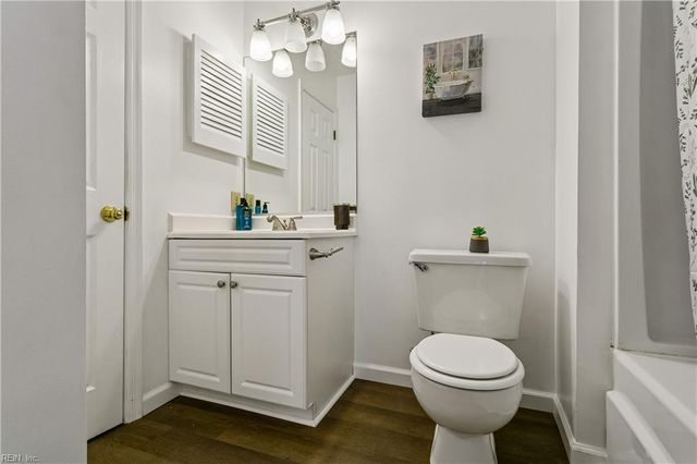 269 Summerlake LN, Newport News, VA 23602