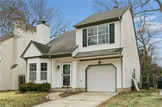 269 Summerlake LN, Newport News, VA 23602