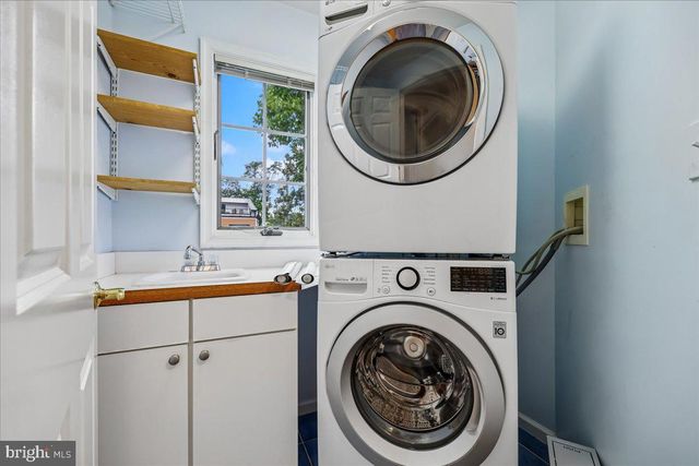 904 LINCOLN AVE, Falls Church, VA 22046