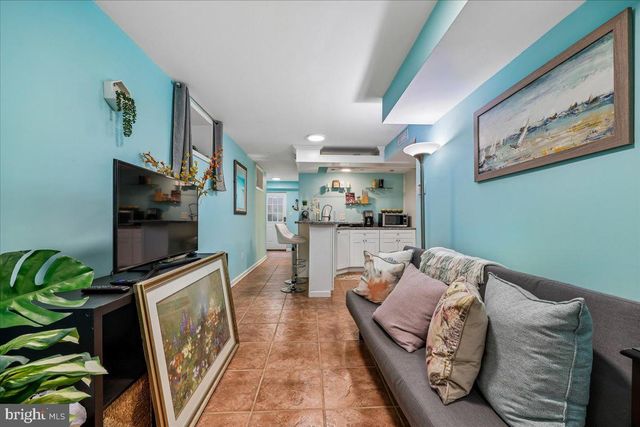 904 LINCOLN AVE, Falls Church, VA 22046