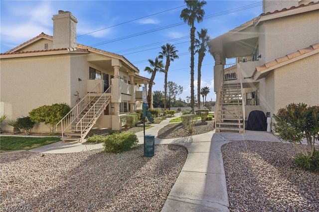1008 Falconhead Lane 102, Las Vegas, NV 89128