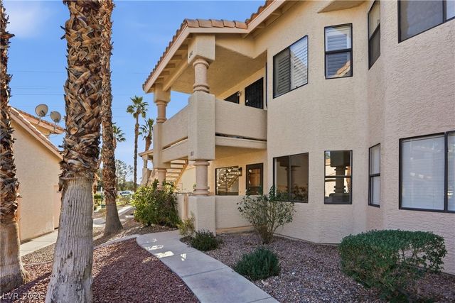 1008 Falconhead Lane 102, Las Vegas, NV 89128