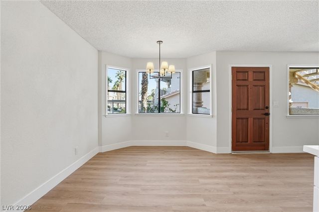 1008 Falconhead Lane 102, Las Vegas, NV 89128